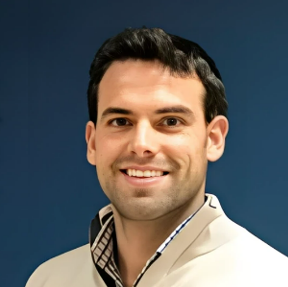 Prof. Ricardo Usategui Martín